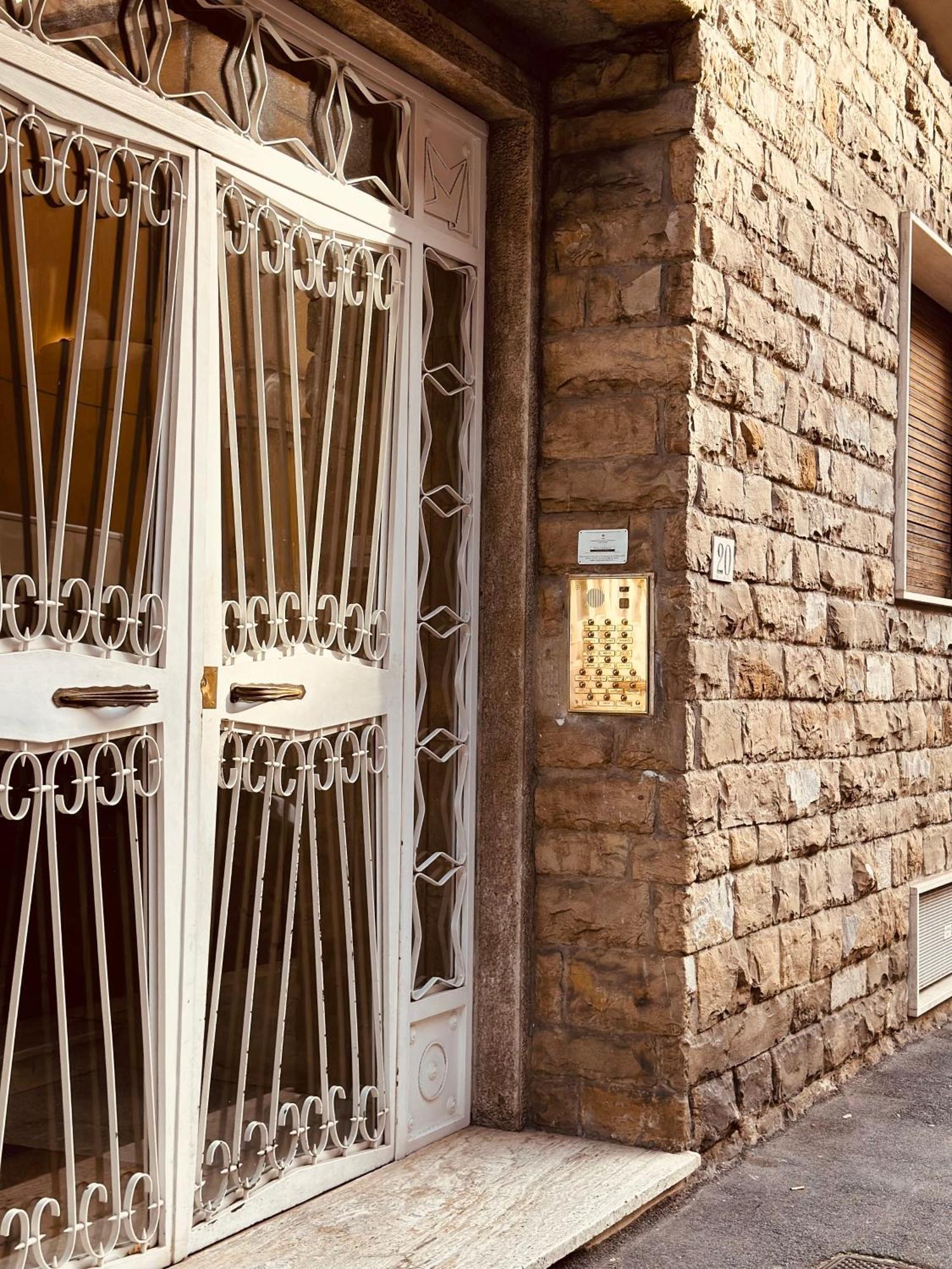 Casa Vacanze Civico 20 Firenze Eksteriør billede